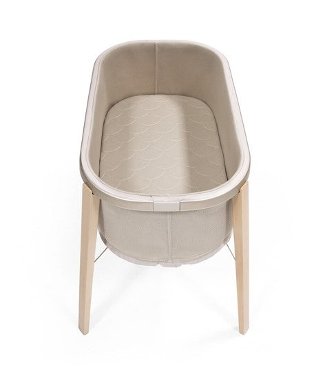 Minicuna Stokke® Snoozi™ para bebés de 0 a 9 meses Sandy Beige