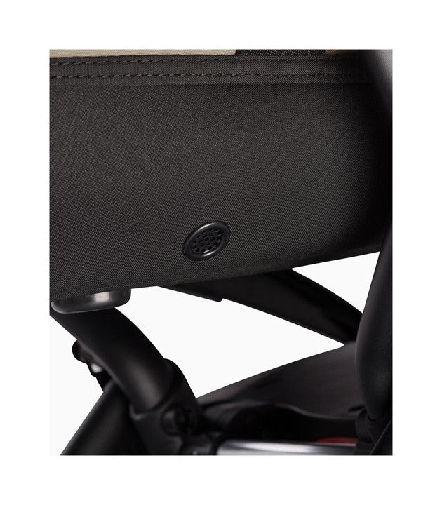 Cochecito Stokke® YOYO³  Negro con Bassinet-Capazo