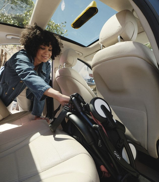 Cochecito Stokke® YOYO³ Negro con pack recién nacido 0+