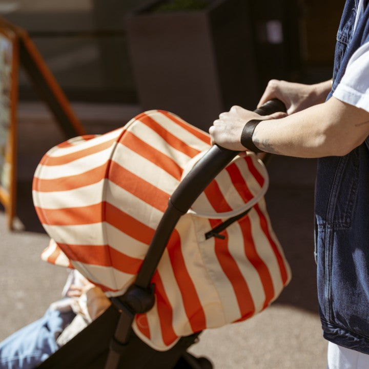 Cochecito Stokke® YOYO® Riviera, Negro con 6+ Capri